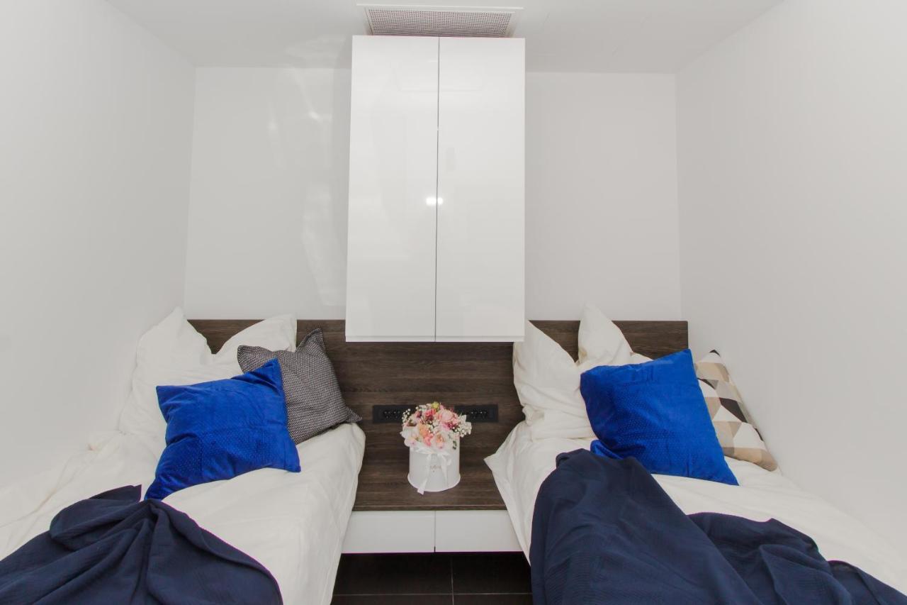 Alexandra Apartments Трибунь Экстерьер фото
